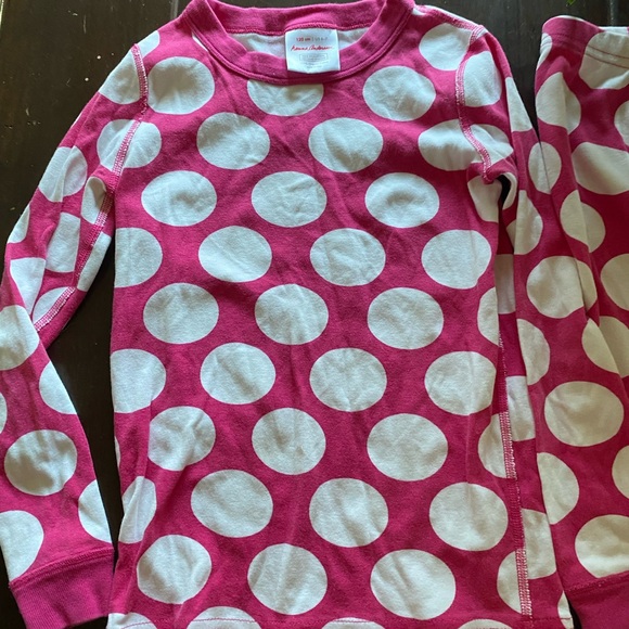 2 SETS HANNA ANDERSSON GIRLS PJS SZ 5 & 6/7, LN! - Picture 6 of 7